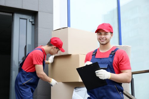 Careful loading of furniture for a Belgravia house move